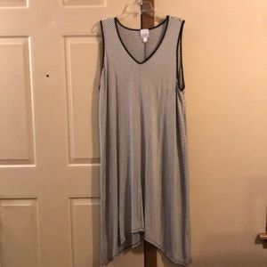 Sleeveless dress